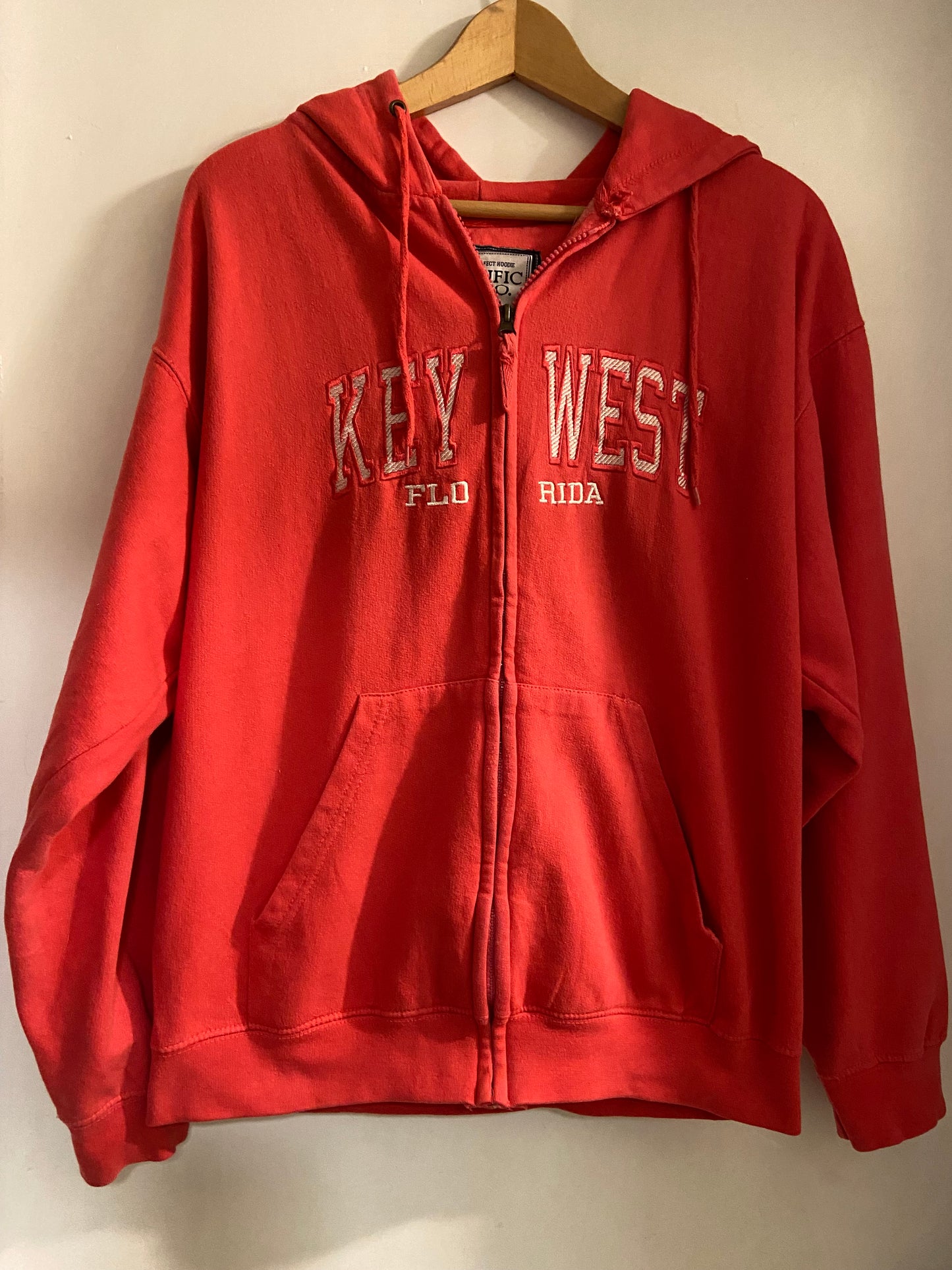 Ladies Unisex Washed Red Vintage Zip Through Pacific & Co Key West Hoodie Top Size 16