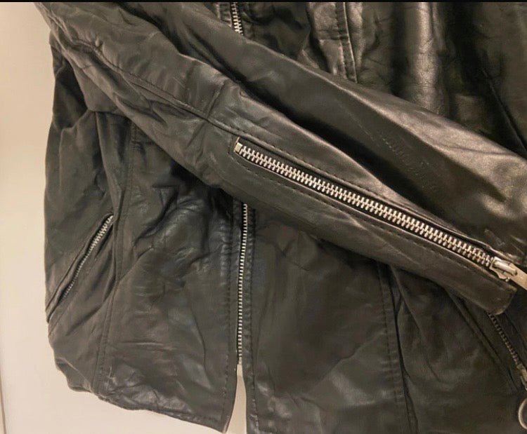 Ladies vintage black leather biker jacket  Brooks label size 12